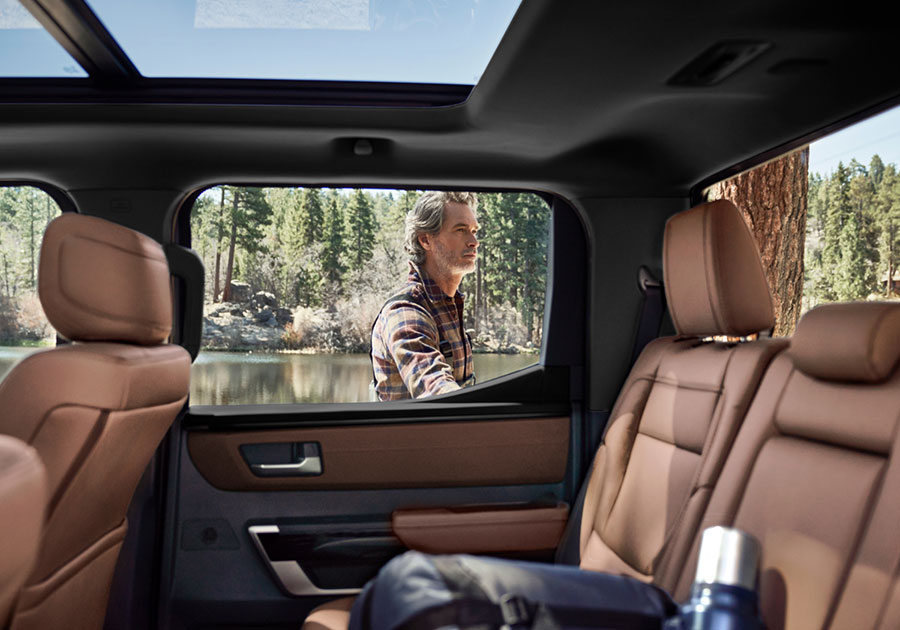 Tundra Trucks in Ontario