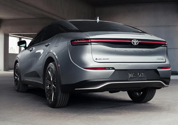 Toyota Crown All-Wheel Drive
