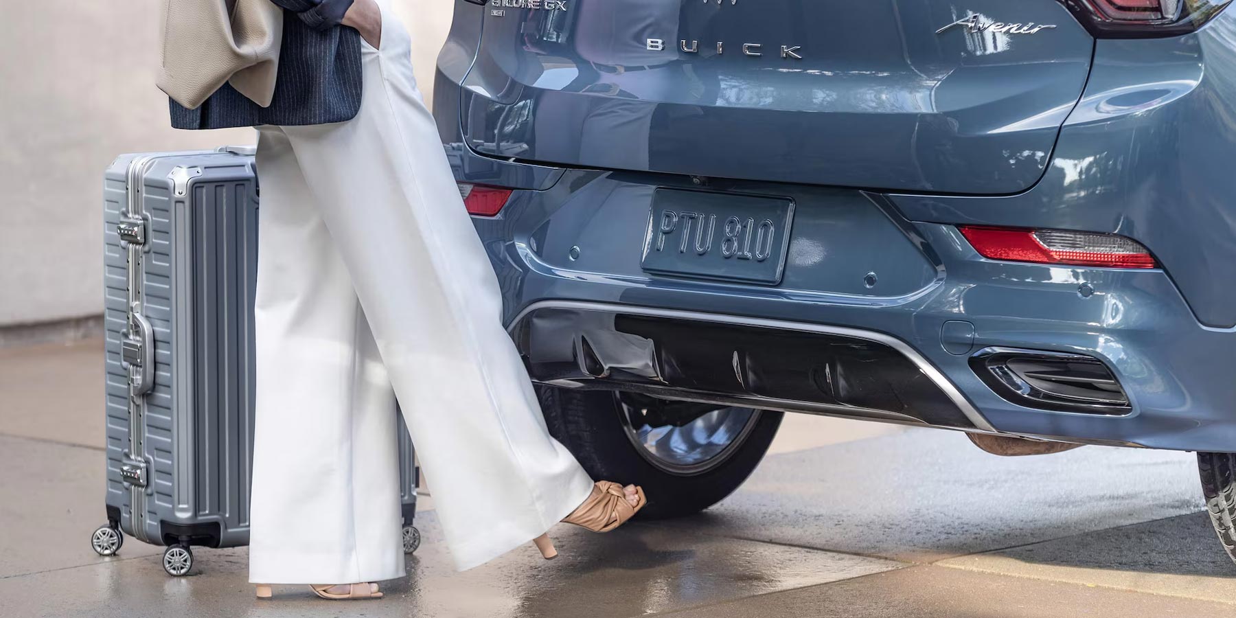 Buick Encore power liftgate