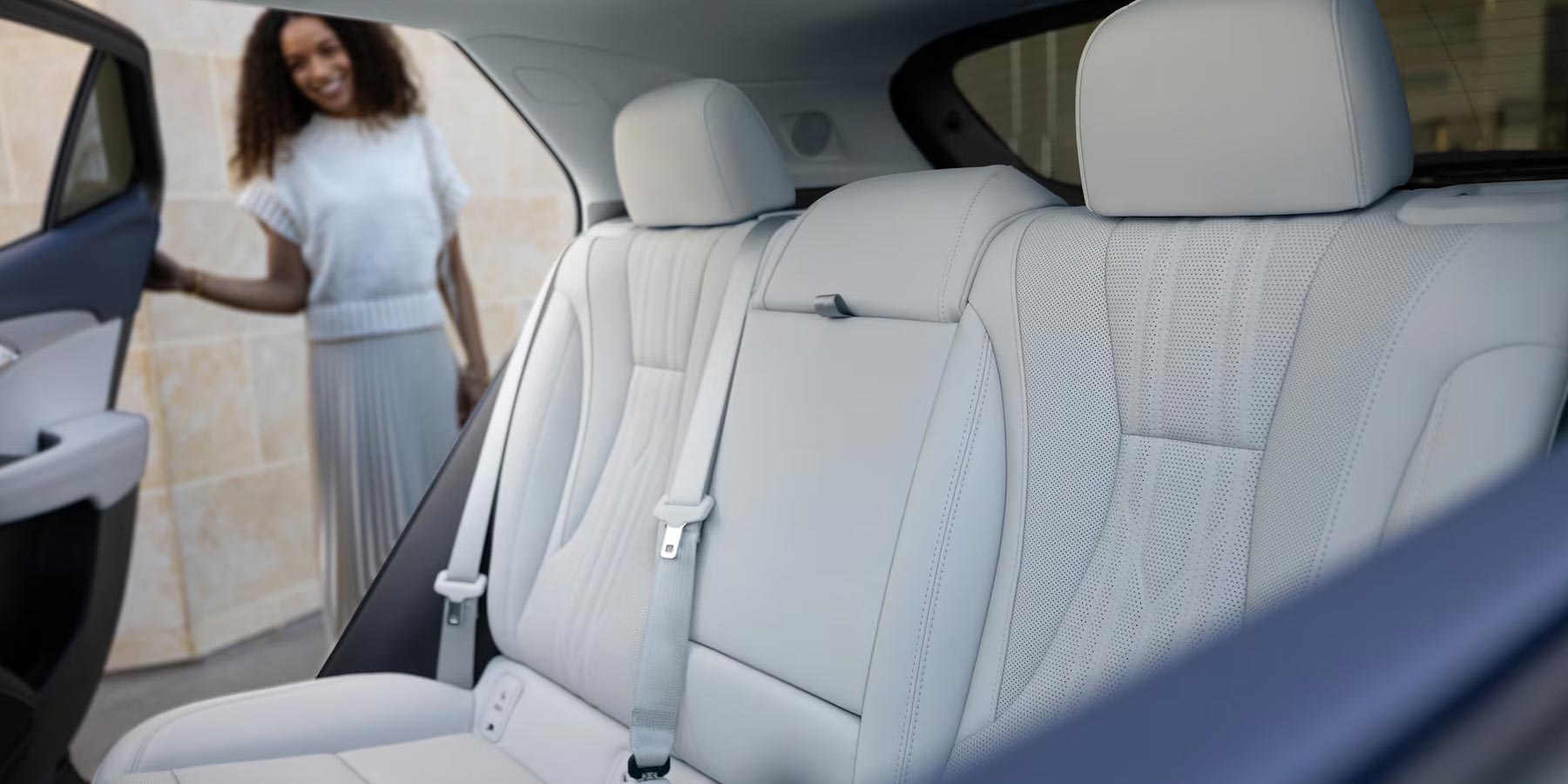 Buick Envision rear seating